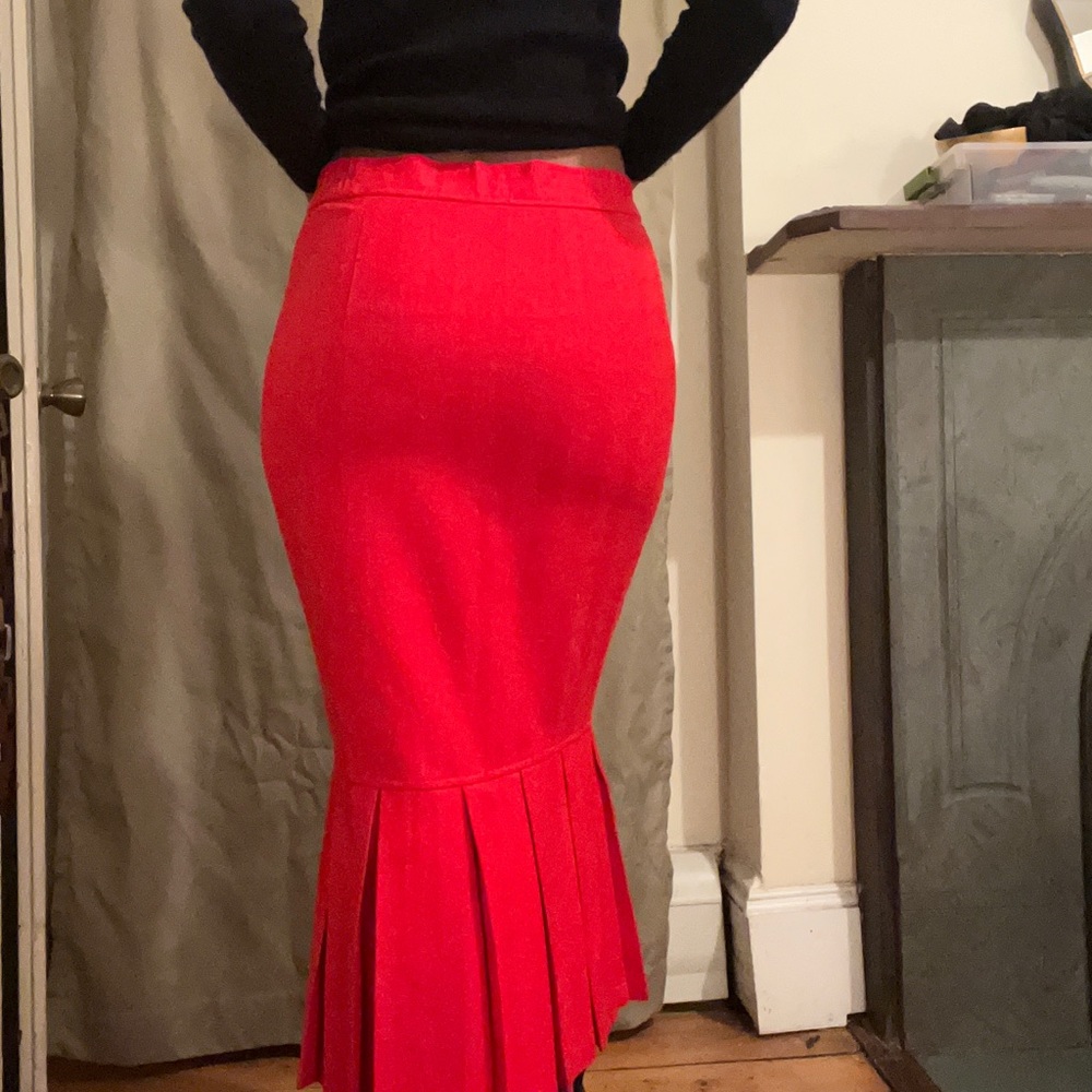 Red Vintage Pleated Pencil Skirt